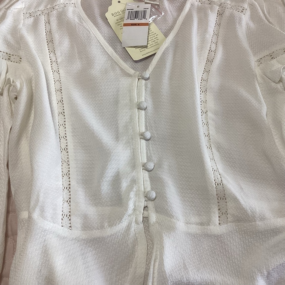 NEW B.O.G. Collective Ruffle Blouse Size Small White Boho Cottagecore Victorian - Picture 5 of 8